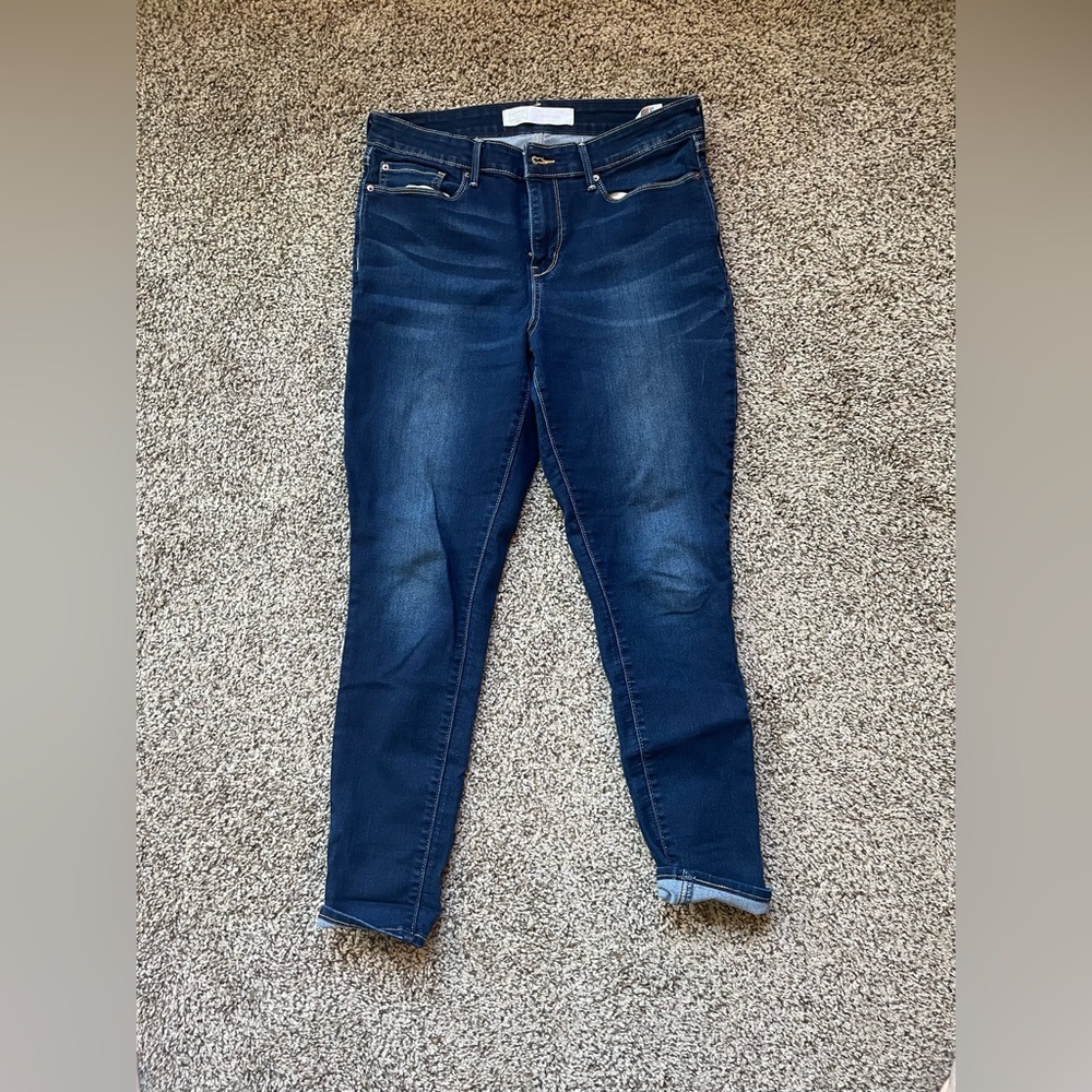 Levi’s signature gold skinny jeans 31 x 30
